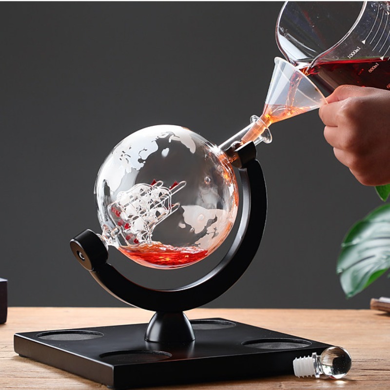 Set Decanter per Vino a Forma  - Home Bar Stand recensione e prezzo